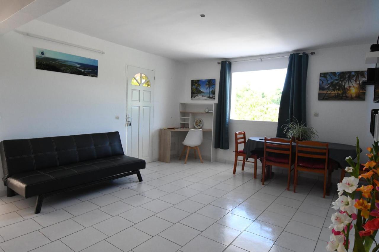 Villa Chez Tatie-Clo Devient Gray Coconut Cake Le Moule Exterior foto